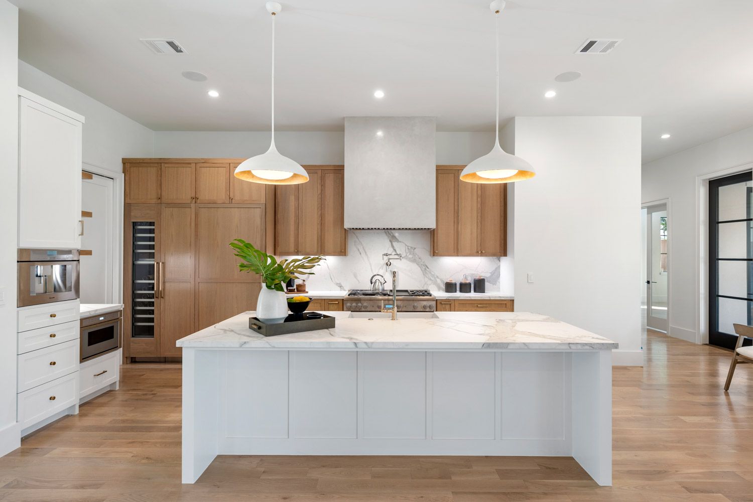 Unika-Homes_Houston-Custom-Home-Builder_Cedar-Creek-07