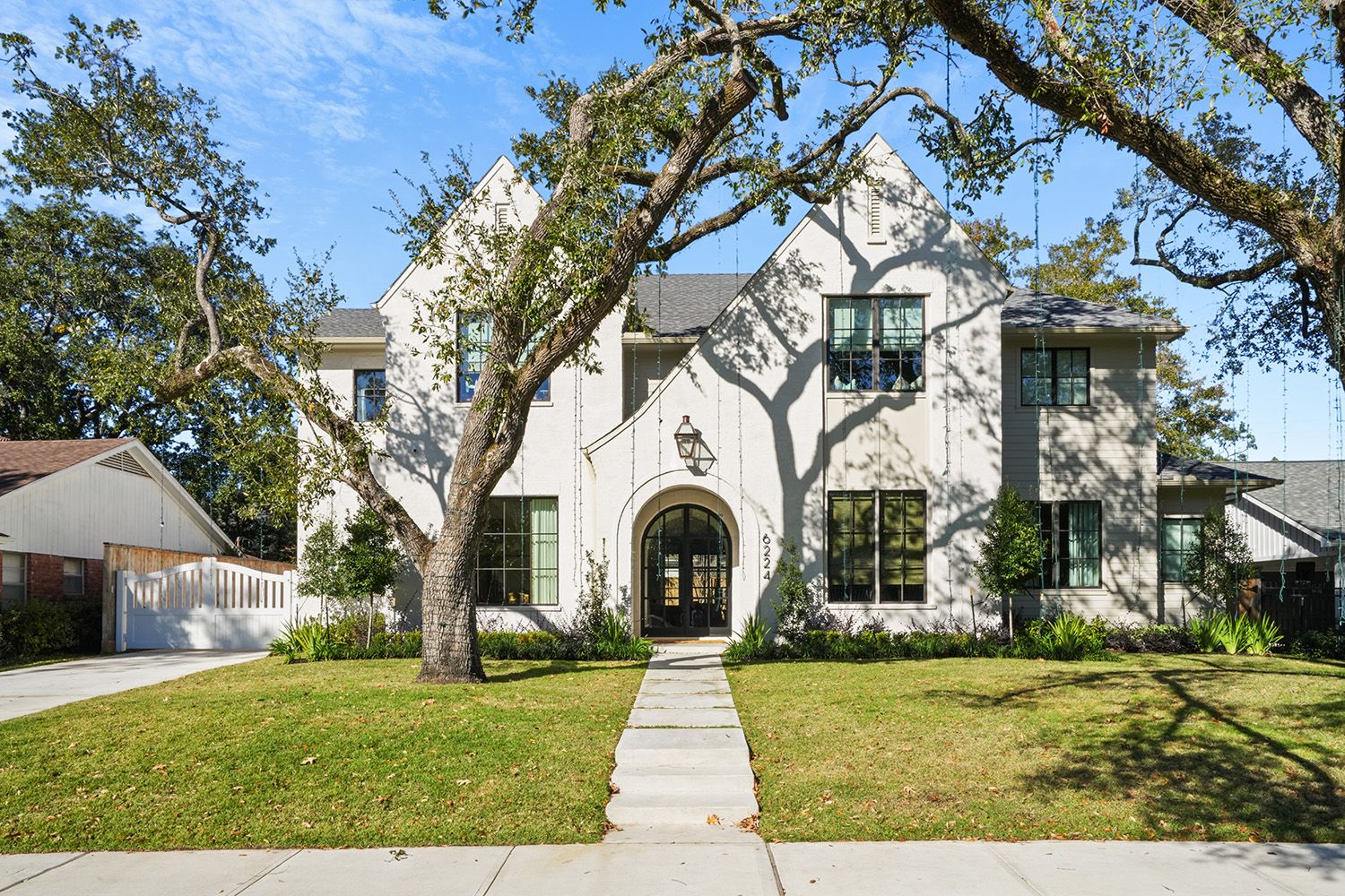 Unika Homes - Building Homes in Briargrove