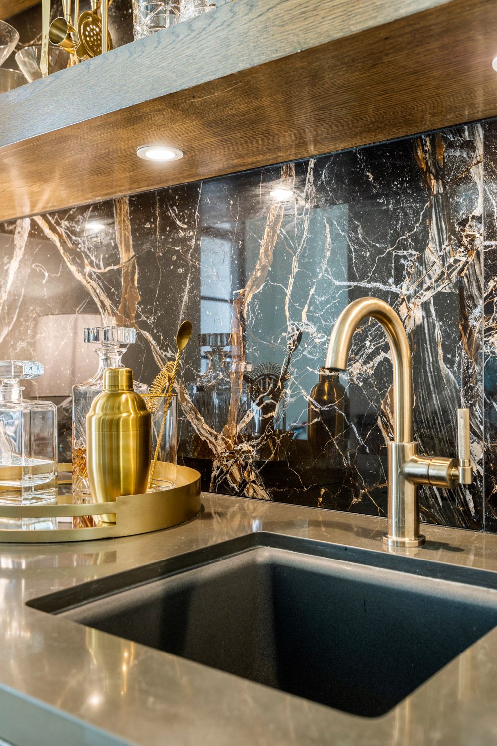 Unika-Homes_Houston-Custom-Home-Builder_Cedar-Creek-12