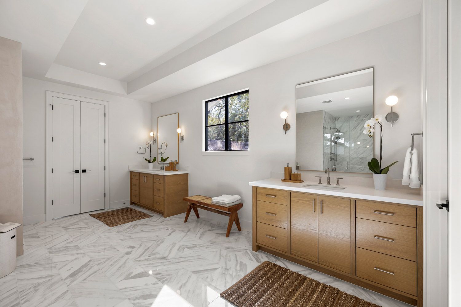 Unika-Homes_Houston-Custom-Home-Builder_Cedar-Creek-03