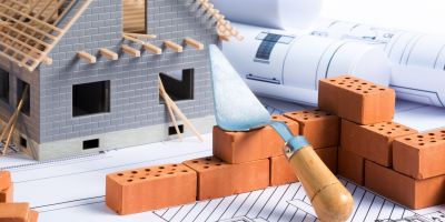 A graphic of the Houston custom homebuilding process